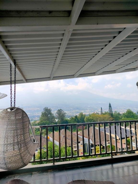 sudah tidak aktif  Villa in Batu