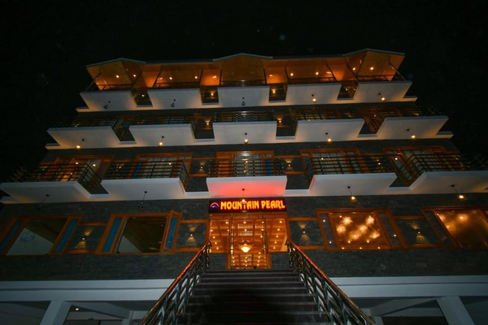 Hotel Mountain Pearl Hotel in Manali