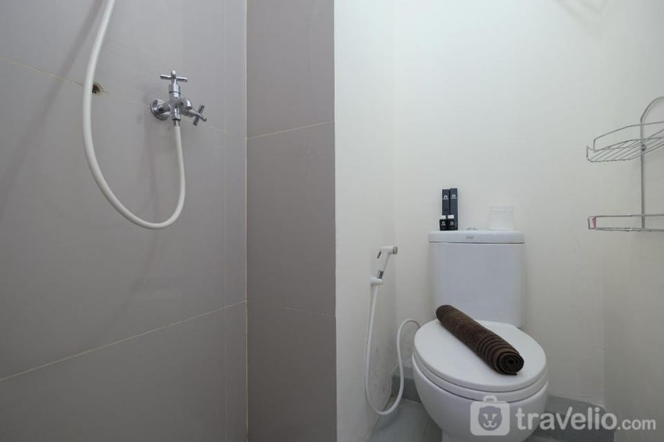 Comfy Studio Bogorienze near Jungle By Travelio Apartment in West Java
