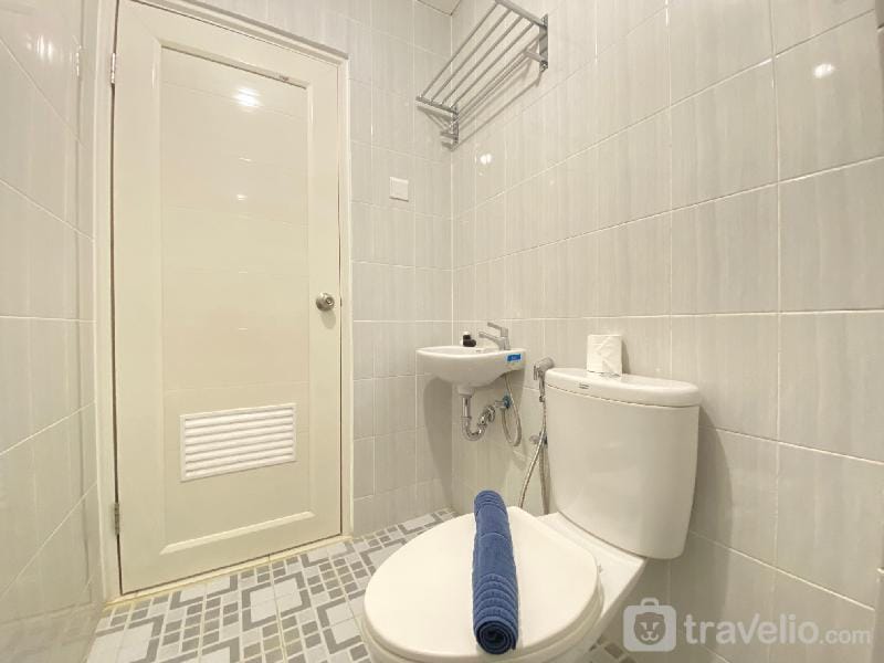 Studio The Lodge Paskal near 23 Paskal By Travelio Apartment in Bandung