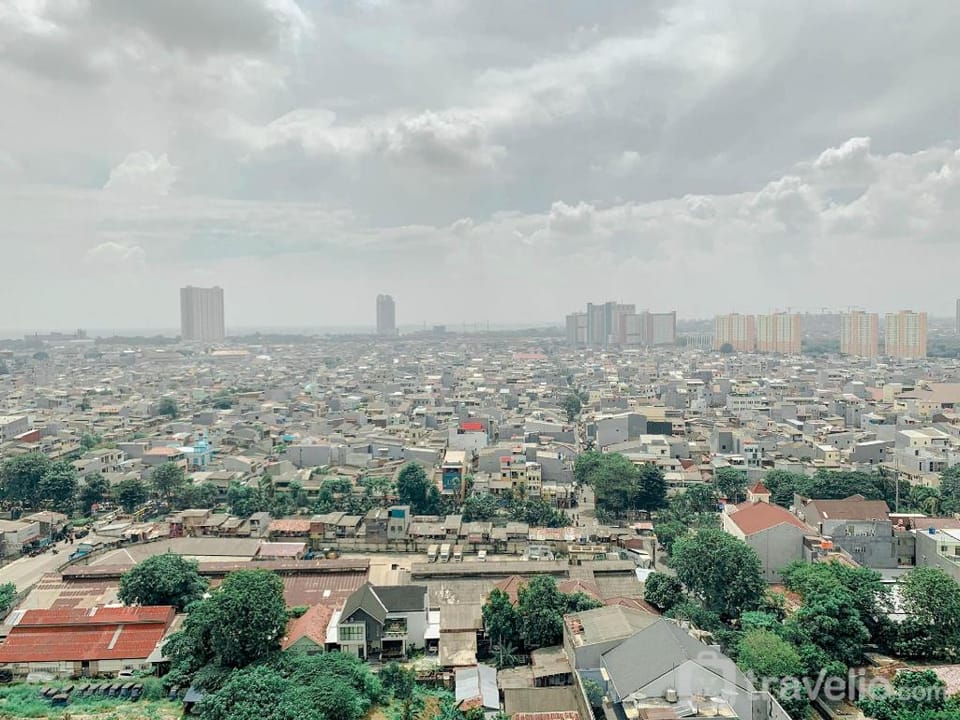 Modern Studio with City View Amethyst By Travelio Apartment in Jakarta