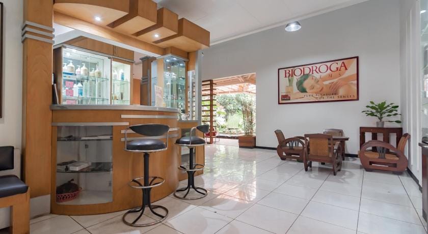 Imelda Residence Setrasari RedPartner Hotel in Parongpong