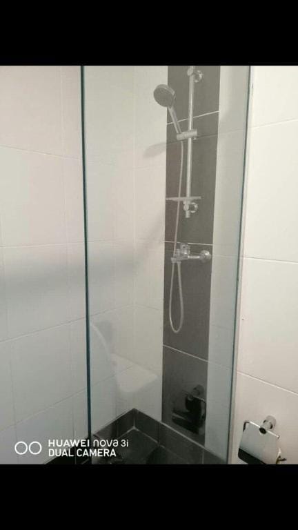 TW Ling HomeStay @ Boulevard Imperial Suite Apartment in Kuching