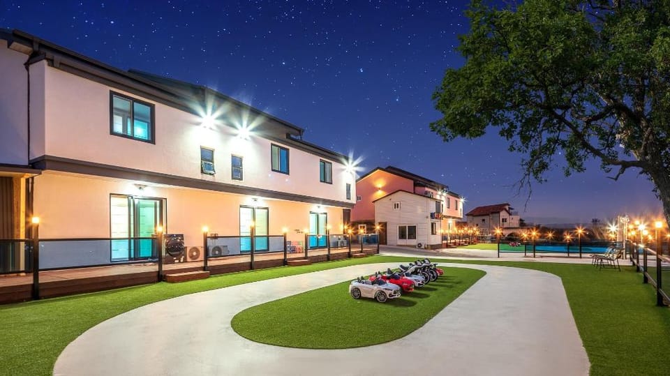 Gyeongju Byeolkids Poolvilla Bed and Breakfast in South Korea