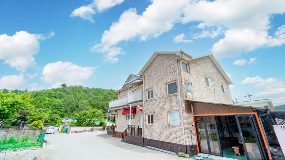 Samcheok Dasarang Pension Bed and Breakfast in South Korea