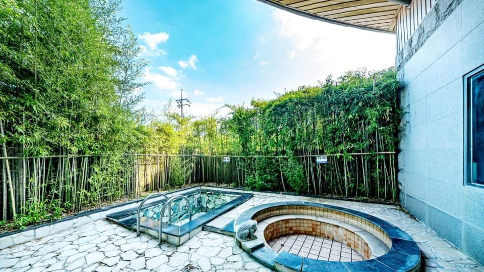 Namwon Hanjeungwonstay Pension Bed and Breakfast in South Korea