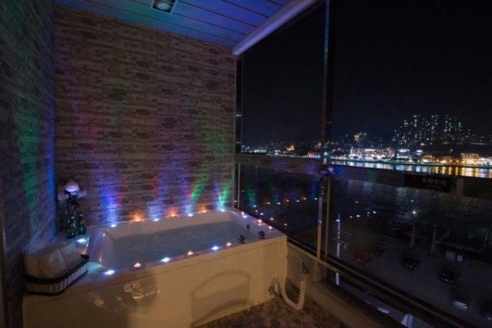 Yeosu Rium Spa Hostel Bed and Breakfast in South Korea