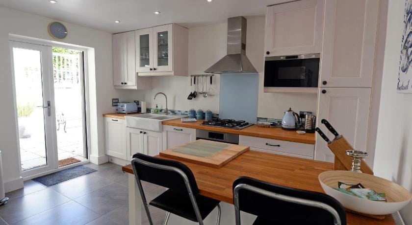 Valley Retreat - Peaceful Cottage, Walk to Beach Country House in Saundersfoot