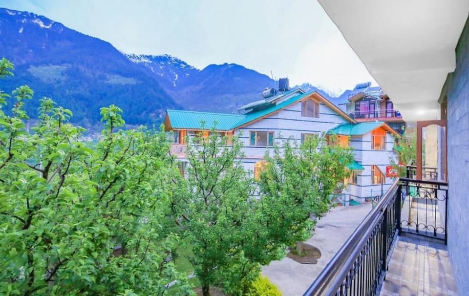 kesari cottage Manali !!! Villa in Himachal Pradesh
