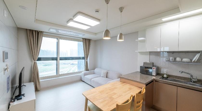 The november stay in Landmark Apartment hotel in Gyeonggi-do