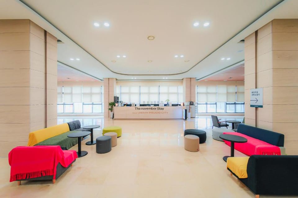 The november stay in Landmark Apartment hotel in Gyeonggi-do