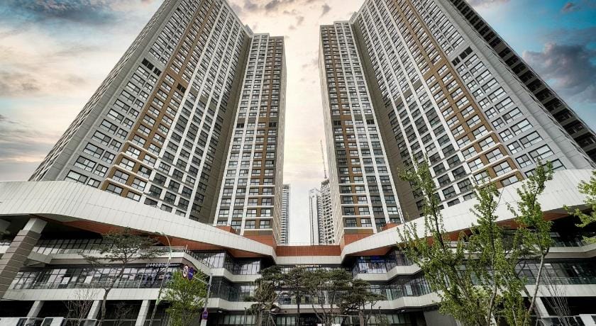 The november stay in Landmark Apartment hotel in Gyeonggi-do