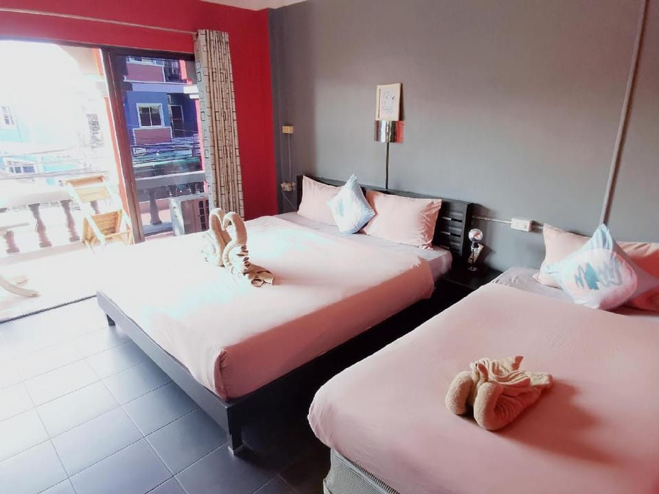 Patong Apartments Apartment in Patong