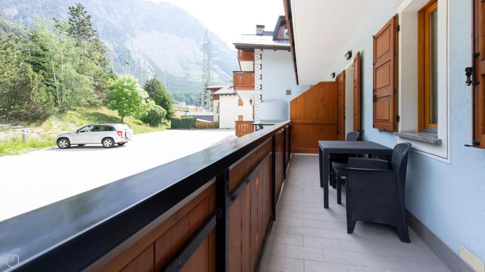 Belvedere 28 - Genziana Apartment in Canton of Grisons