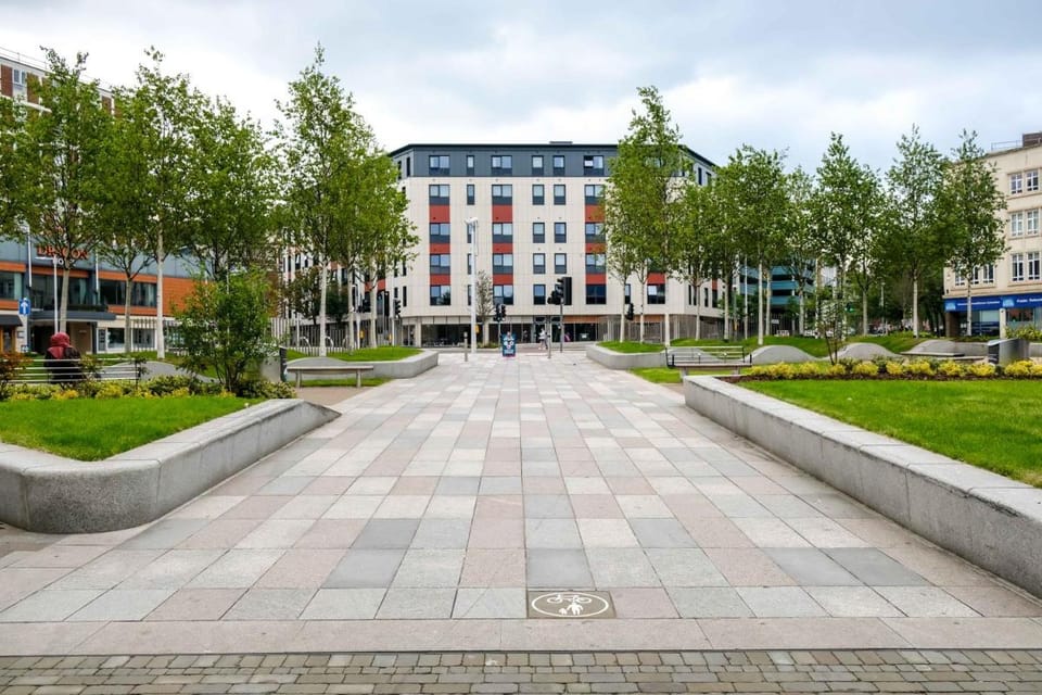 Cwtsh Hostel Central Swansea, Social & Modern, Near Train Station Hostel in Swansea