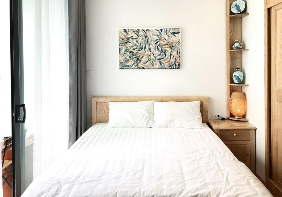 Viva House 24 @Vinhomes GreenBay @1brHanoi Apartment in Laos