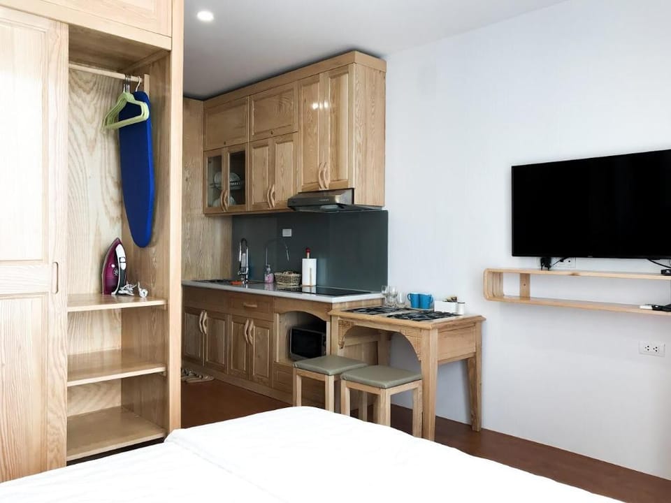 Viva House 24 @Vinhomes GreenBay @1brHanoi Apartment in Laos