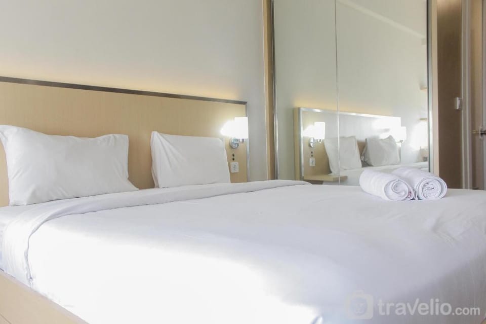 Minimalist Studio at Parkland Avenue By Travelio Apartment in West Java