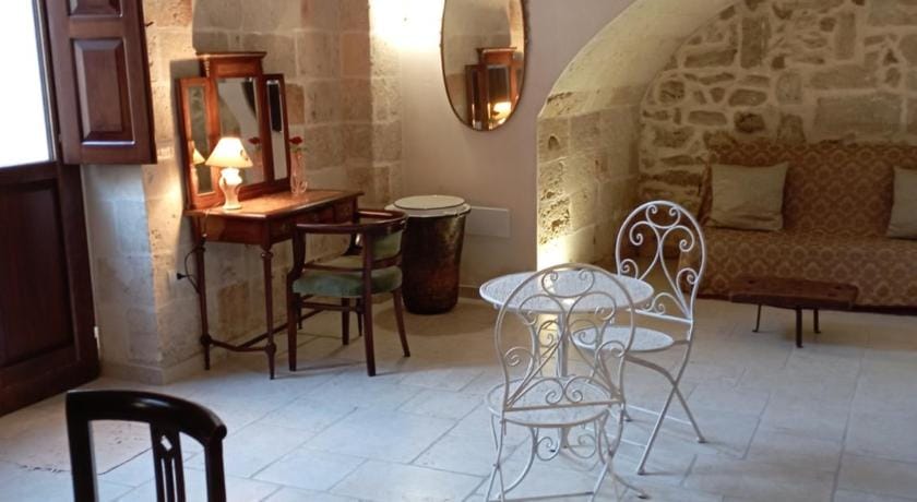 Casa vacanza "Cera una volta" nel centro storico Vacation rental in Province of Taranto