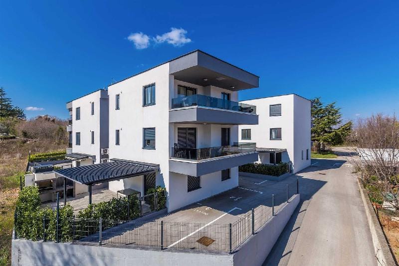 Apartment LAGANINI 25001 Apartment in Primorje-Gorski Kotar County