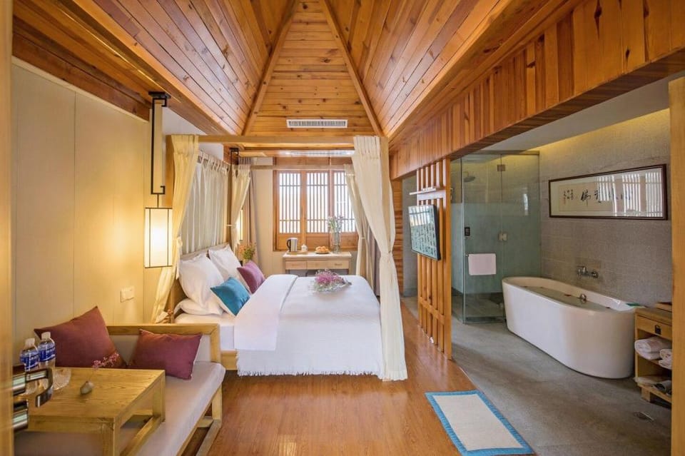 Lijiang 静悦雅居【韵】管家服务+接送机+拉市海双票+下午茶 Vacation rental in China