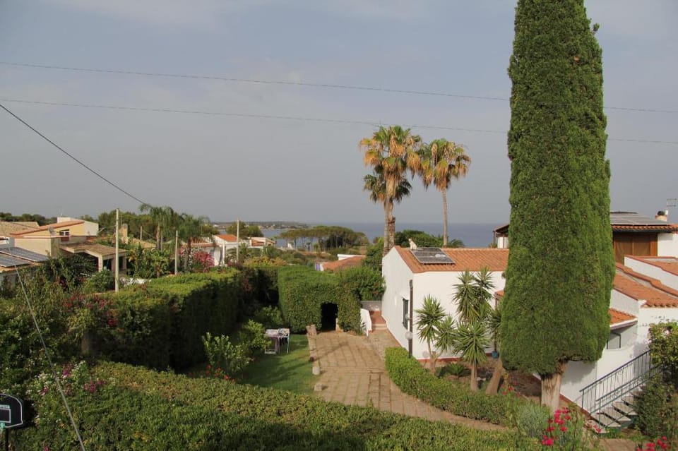 Holliday Home Atenea, Siracusa, Sicily Villa in Fontane Bianche