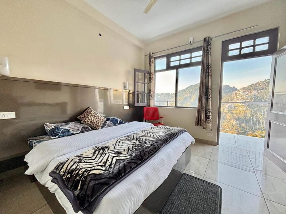 Fortune heights homestay (Dalhousie,HP) Vacation rental in Himachal Pradesh