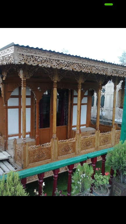 Budshah palace, private house boat Villa in India