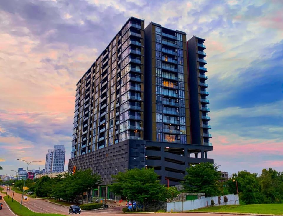 Cube8Teens Studio by Nest Home【SunSet Light】 Apartment in Johor Bahru