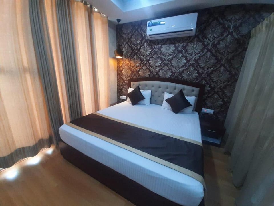 Royal Top Luxury Studio Apartment Apartment in Punjab, India