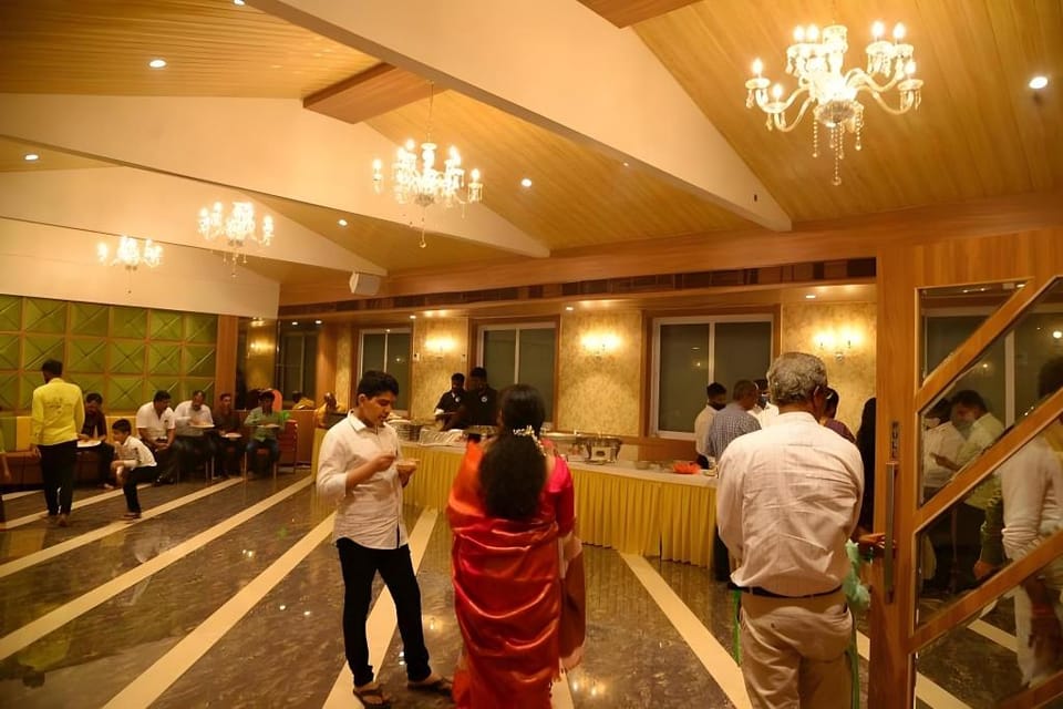 HOTEL SUYOG RESIDENCY Hotel in Maharashtra