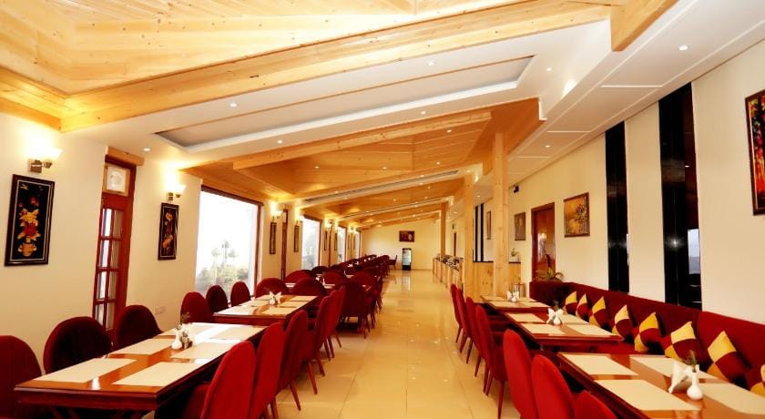 The Jungle Mountain Retreat Hotel in Himachal Pradesh