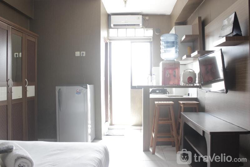 Minimalist Studio Gateway Ahmad Yani By Travelio Apartment in Bandung