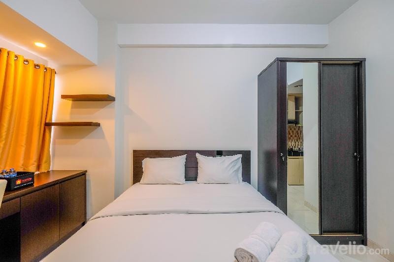 Warm Cozy Studio Margonda Residence 5 By Travelio Apartment in West Java