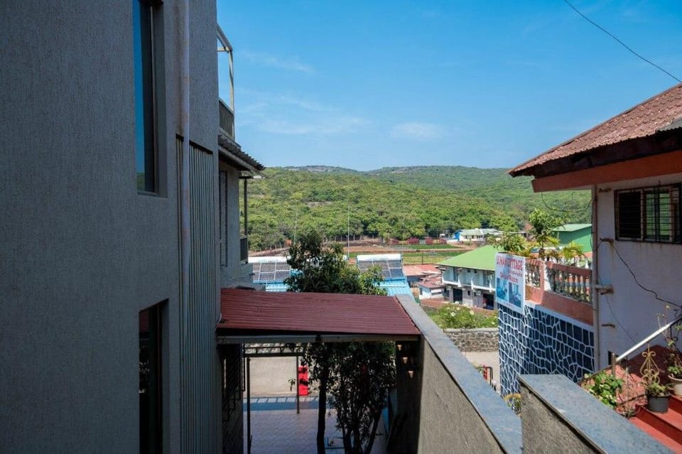 Fiesto Stay Villa lake Side 4 BHK Villa in Mahabaleshwar