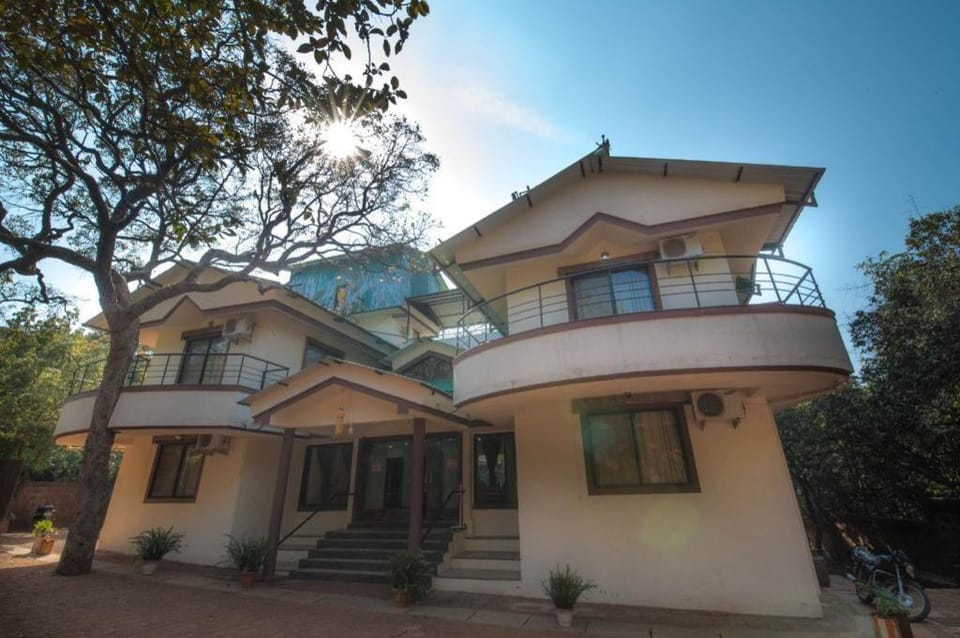 Misty Meadows Villa in Mahabaleshwar