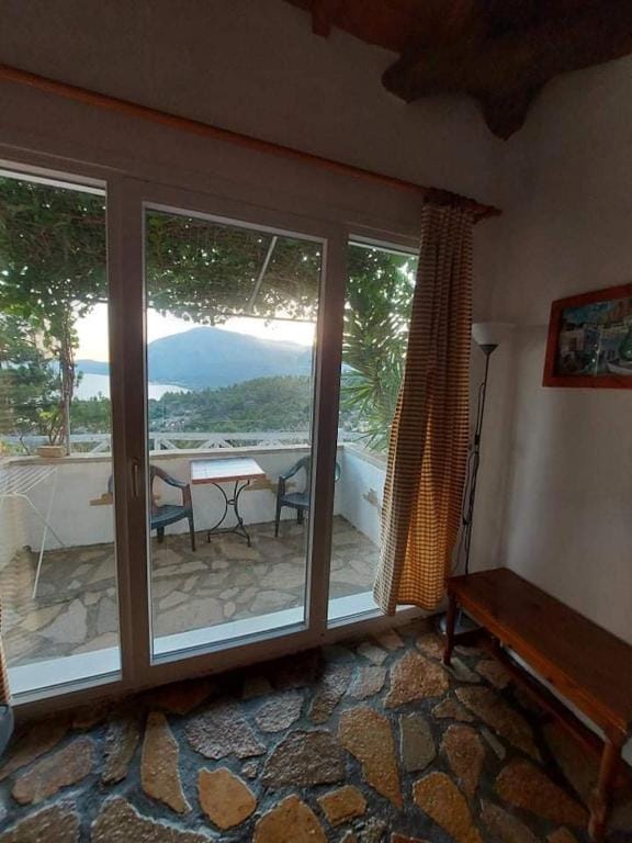 Beautiful house located on a hill, with a spectacular sea view Vacation rental in Samos, Greece
