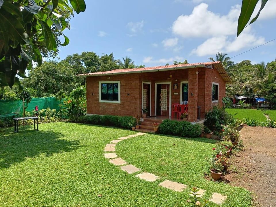 The Royal Ascot holiday home Vacation rental in Alibag