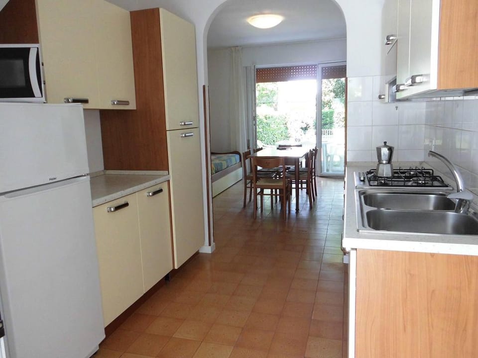 Beautiful Villa For 6 People - Tv - Ac Villa in Porto Santa Margherita