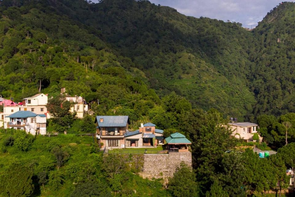 StayVista at Horizon Villa in Himachal Pradesh