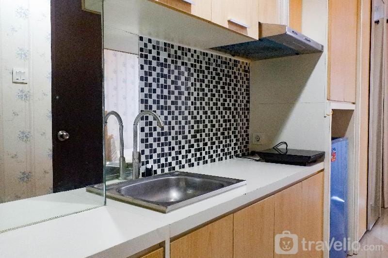 Exquisite Studio Tamansari Papilio By Travelio Apartment in Surabaya