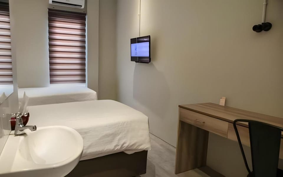 Shine BnB Hotel in West Java