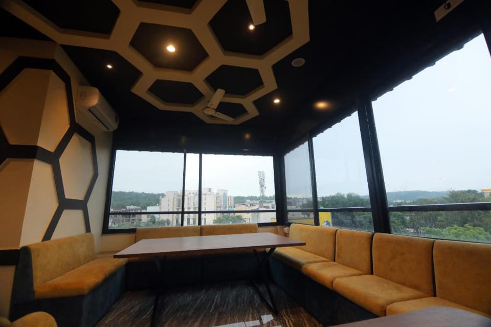 teertham hotel Hotel in Uttarakhand