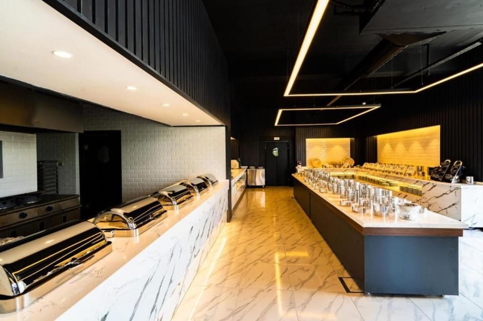 Novel Centre Point Hotel Hotel in Famagusta