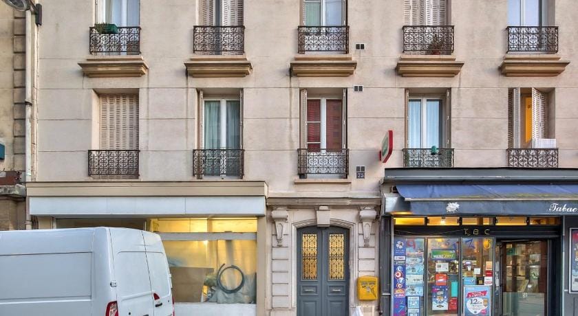 NEW ! Outstanding 2BR & 1BR Apt in Paris 15 Vacation rental in Paris