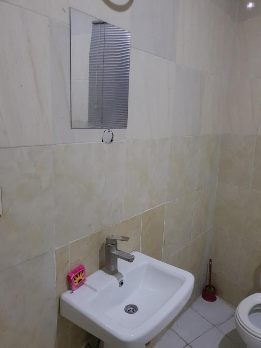 DELIGHTFUL ! 3 BEDROOM TERRACE DUPLEX EN-SUITE ORCHID RD LEKKI AIRCON WiFi Apartment in Lagos, Nigeria