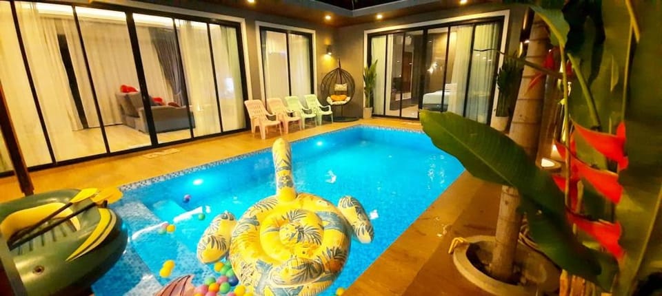 Colorful Pool Villa (cha-am) Villa in Thailand