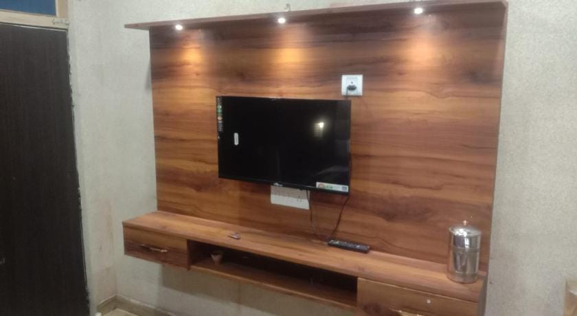 Priya Hotel Faizabad Hotel in Uttar Pradesh