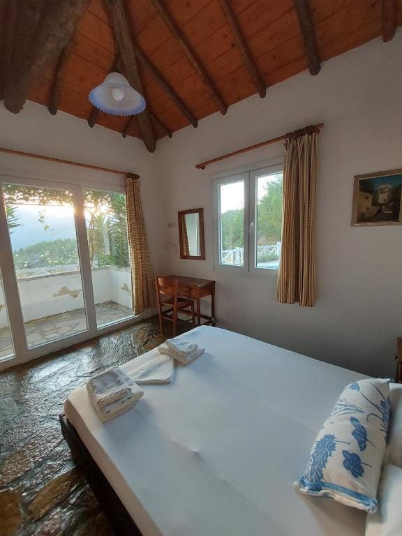 Beautiful house located on a hill, with a spectacular sea view Vacation rental in Samos, Greece