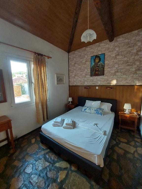 Beautiful house located on a hill, with a spectacular sea view Vacation rental in Samos, Greece